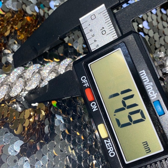 5 carat moissanite diamond Cuban link bracelet 14.9mm 100% passes diamond tester - Picture 3 of 3